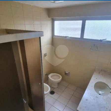 Apartamento à venda com 3 quartos em Pitangueiras, Guarujá, SP