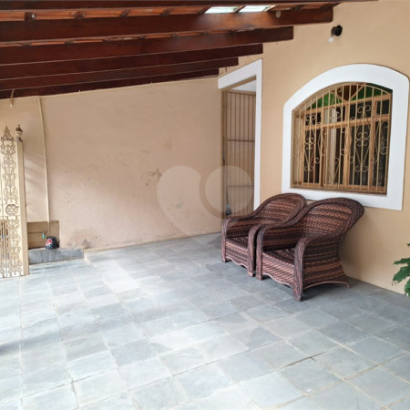 Casa à venda com 3 quartos em Jardim Pacaembu, Jundiaí, SP