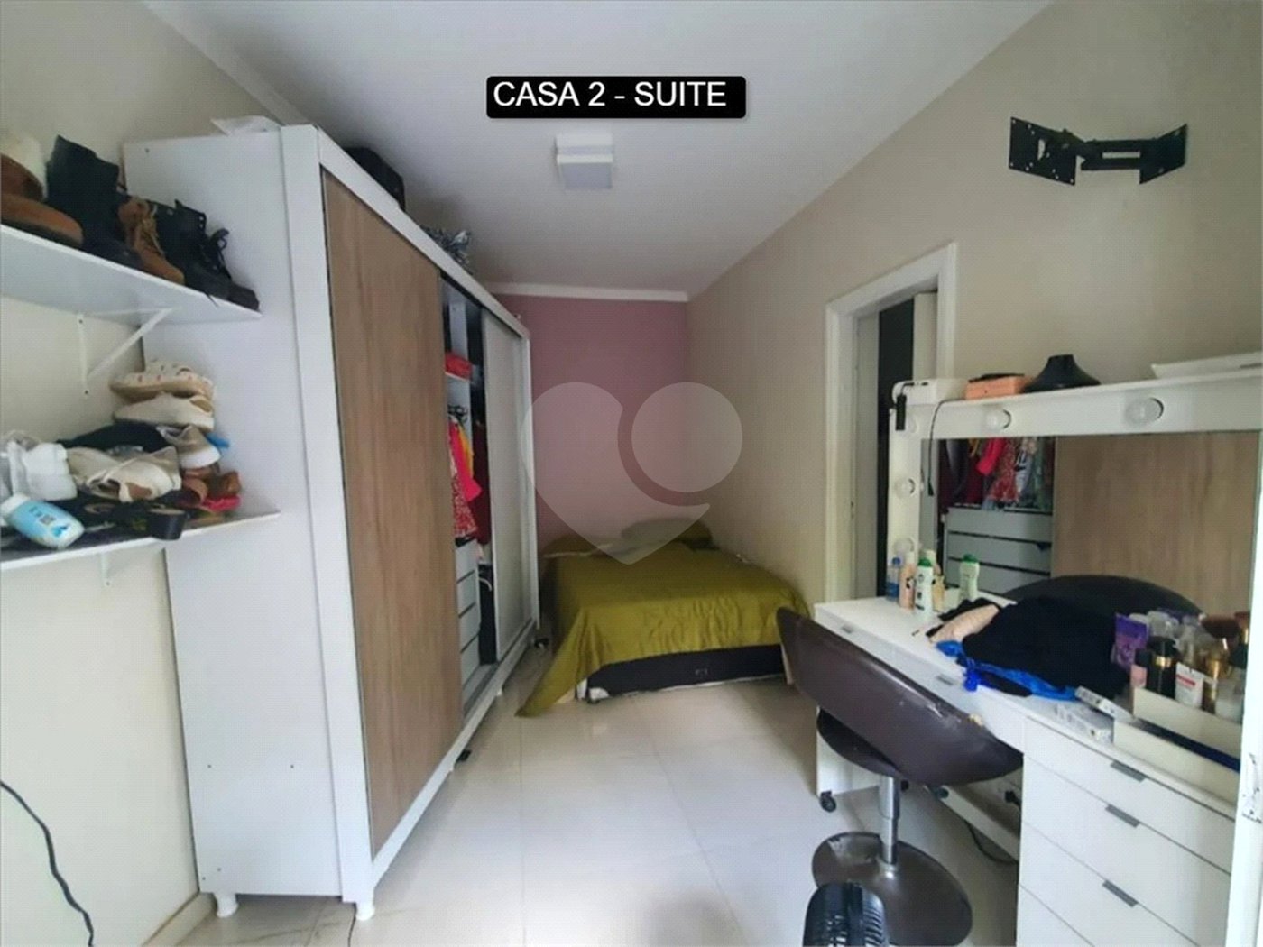 Casa à venda com 6 quartos, sendo 5 suítes, em Jardim São Bento, São Paulo, SP