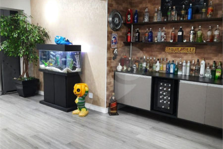Apartamento à venda com 3 quartos, sendo 1 suíte, em Cambuci, São Paulo, SP