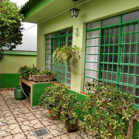 Casa à venda com 2 quartos, sendo 1 suíte, em Vila Piauí, São Paulo, SP
