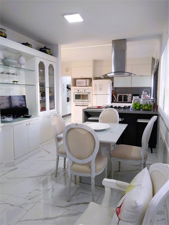 Apartamento à venda com 4 suítes em Vila Andrade, São Paulo, SP