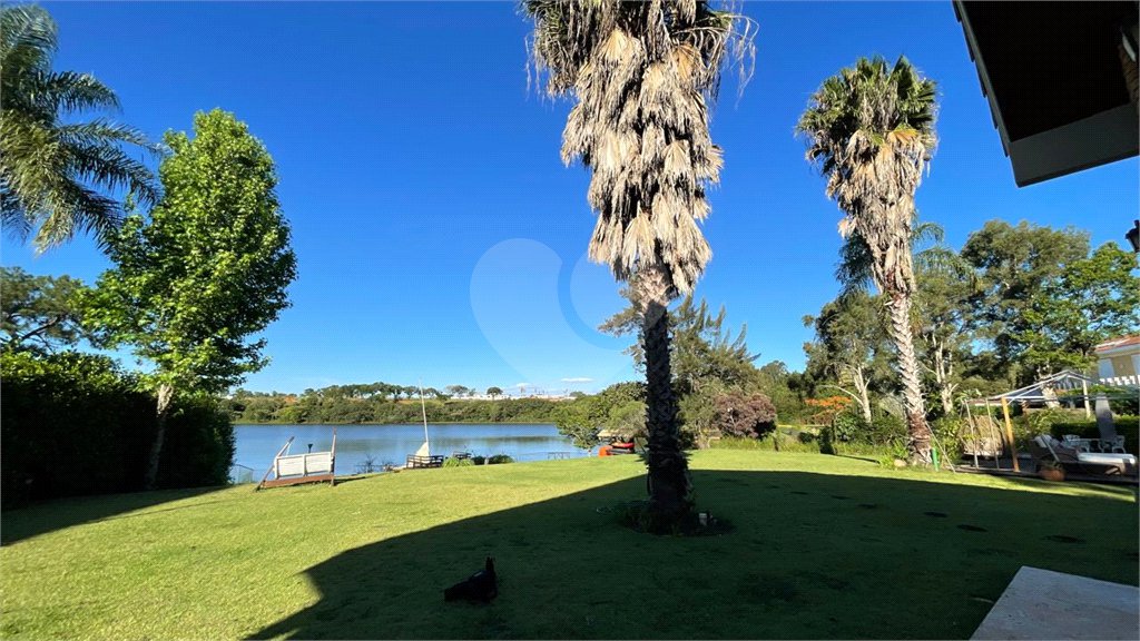 Casa à venda com 5 suítes no condomínio Fazenda Lago Azul, Araçoiaba da Serra - SP