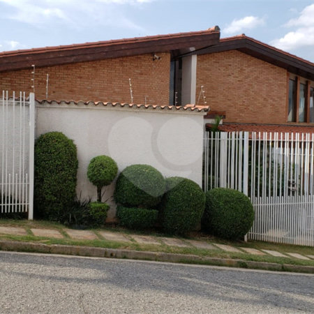 Casa de Vila à venda com 3 quartos, sendo 2 suítes, em Jardim Emília, Sorocaba, SP
