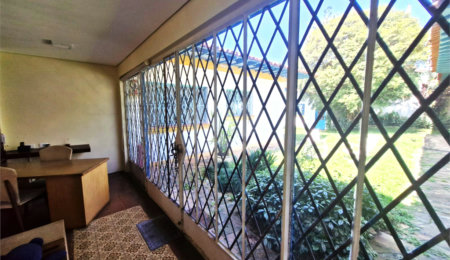 Casa Térrea à venda com 5 quartos em Jardim Petrópolis, São Paulo, SP