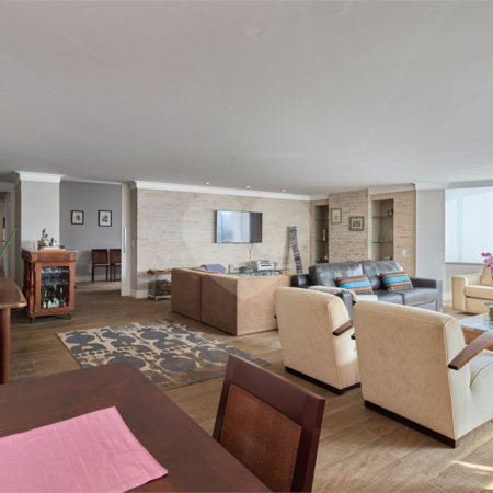 Apartamento à venda com 4 quartos, sendo 3 suítes, em Campo Belo, São Paulo, SP