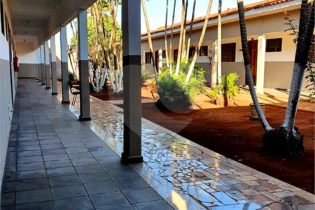 Chácara à venda com 15 suítes em Condomínio Satélite, Araraquara, SP