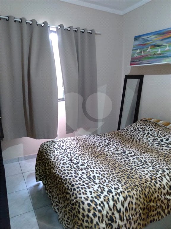 Casa Térrea à venda com 3 quartos, sendo 1 suíte, em Vila Galvão, Guarulhos, SP