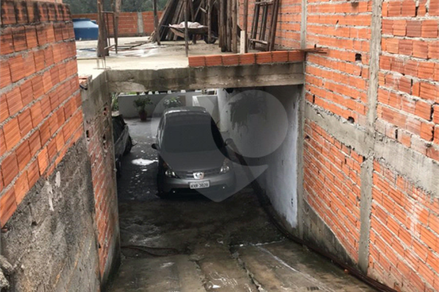 Sobrado à venda com 3 quartos, sendo 1 suíte, em Jaraguá, São Paulo, SP
