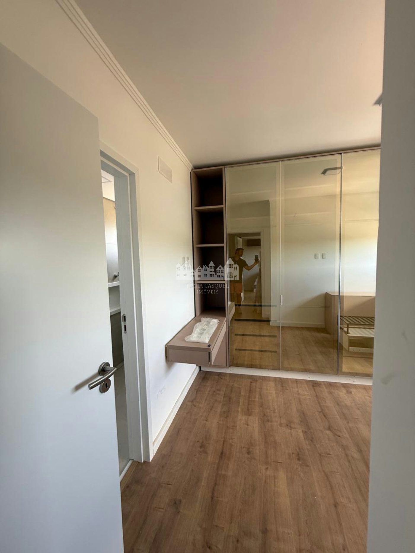 Apartamento para alugar com 3 suítes em Vila Helena, Atibaia, SP