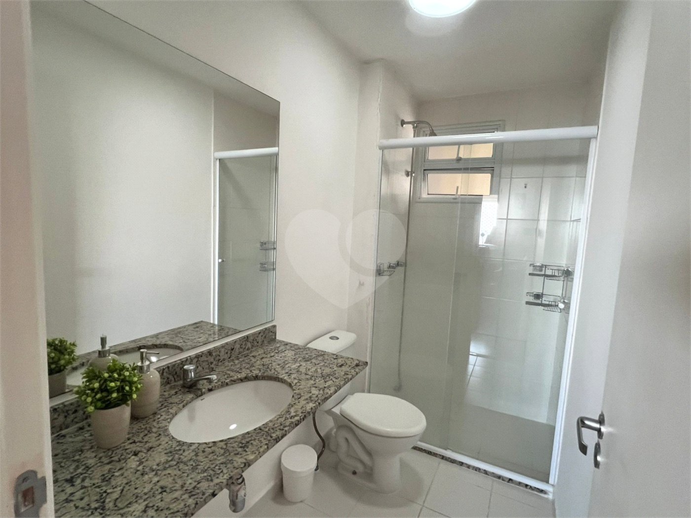 Apartamento à venda com 3 quartos, sendo 1 suíte, no Centro, São Bernardo do Campo, SP