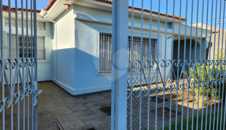 Casa à venda com 4 quartos, sendo 1 suíte,  no Centro, Araraquara, SP