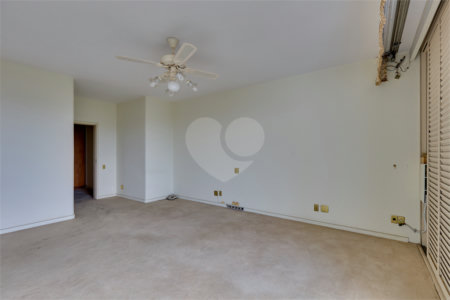 Apartamento à venda com 4 suítes em Santo Amaro, São Paulo, SP