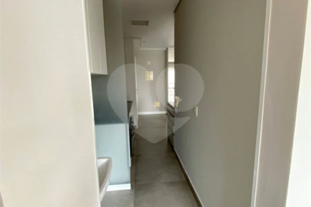 Apartamento para alugar com 2 quartos, sendo 1 suíte,  em Vila Gertrudes, São Paulo, SP