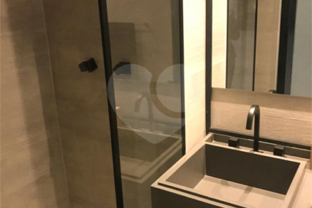 Apartamento à venda com 2 quartos, sendo 1 suíte,  em Jardim das Acácias, São Paulo, SP