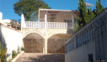 Casa à venda com 5 quartos, sendo 3 suítes,  no condomínio Estância Marambaia, Vinhedo - SP