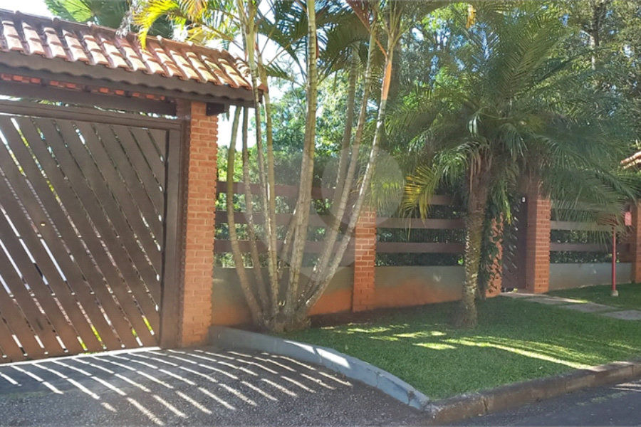 Casa à venda com 4 suítes no condomínio Alpes da Cantareira, Mairiporã - SP