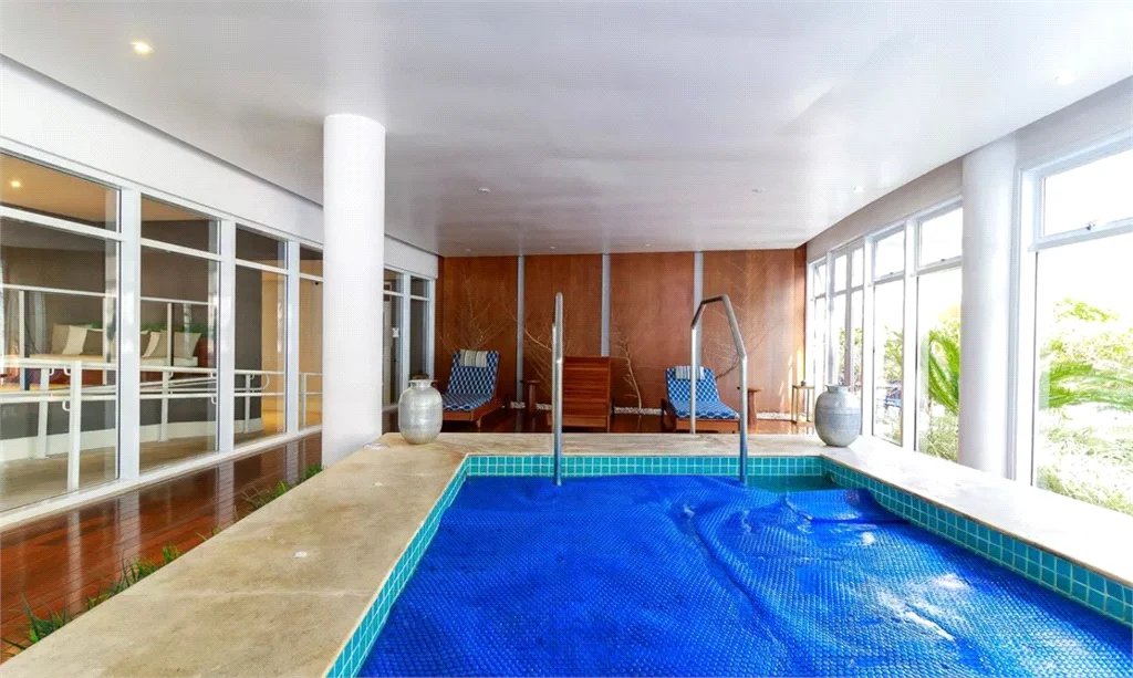 Apartamento à venda com 1 suíte em Vila Gertrudes, São Paulo, SP