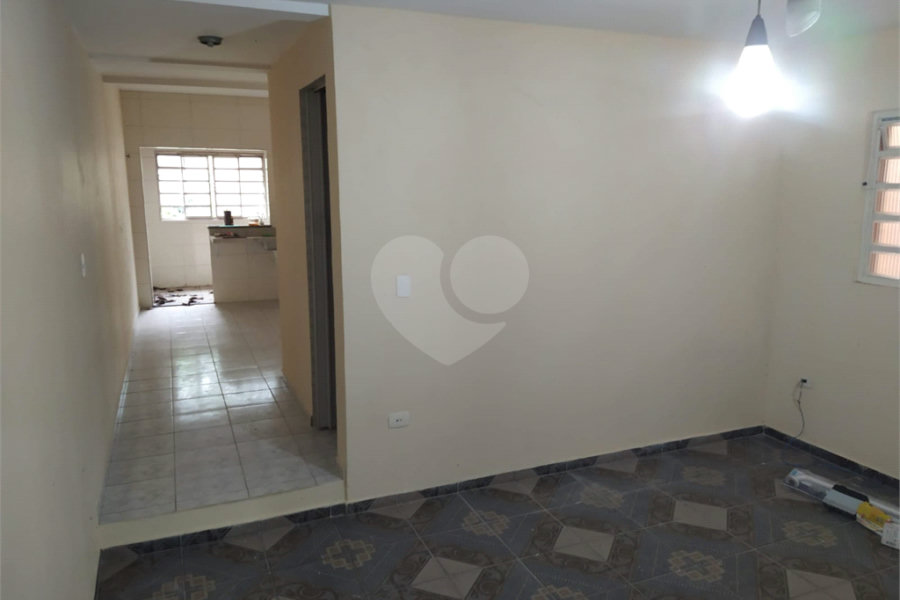 Sobrado à venda com 3 quartos, sendo 1 suíte, em Jaraguá, São Paulo, SP