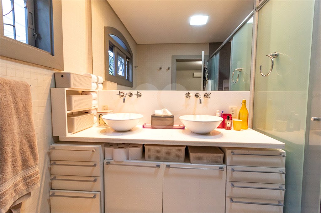 Casa à venda ou para alugar com 3 quartos, sendo 1 suíte, em Butantã, São Paulo, SP