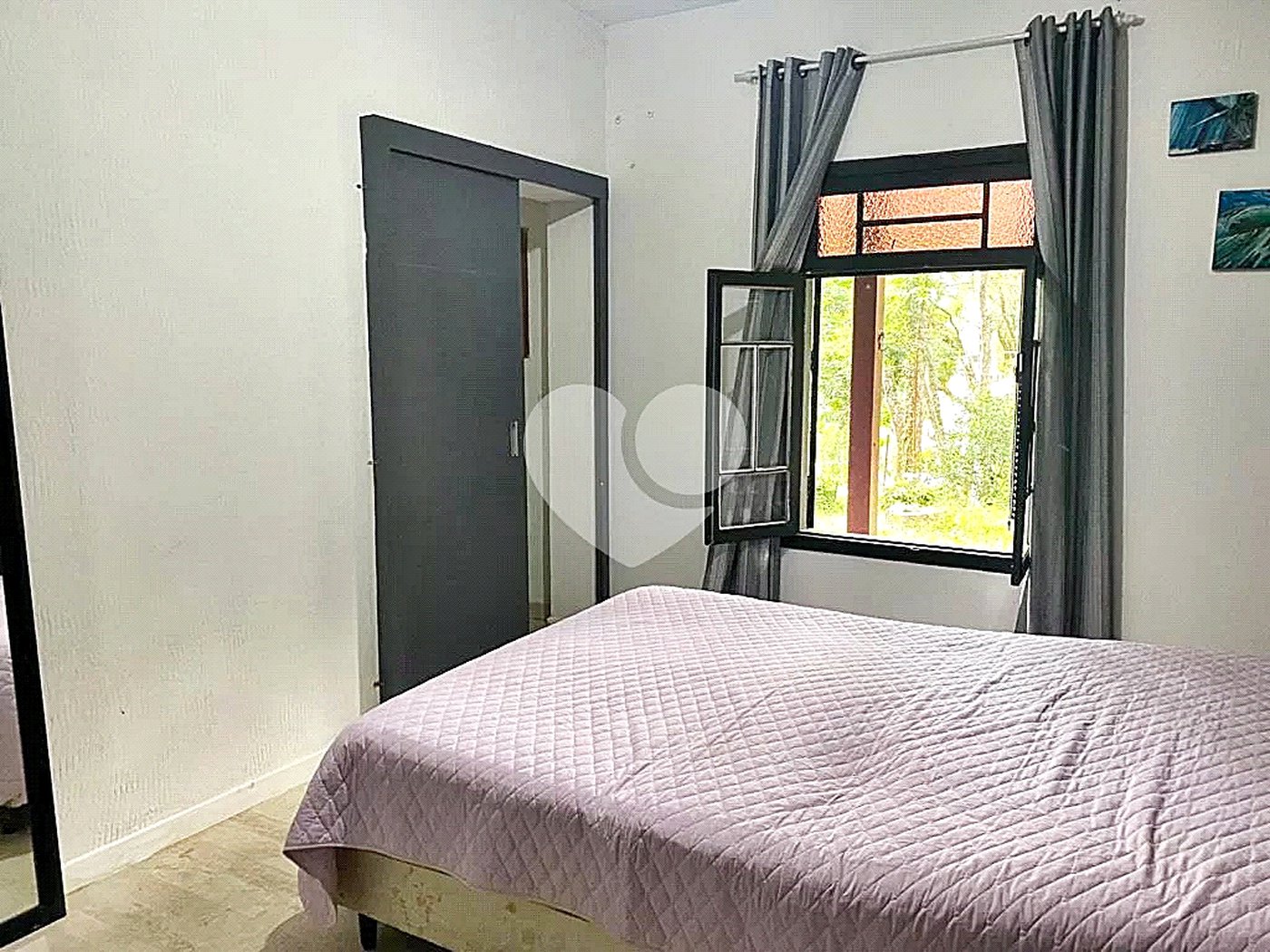 Casa à venda com 4 suítes no condomínio Sausalito, Mairiporã - SP