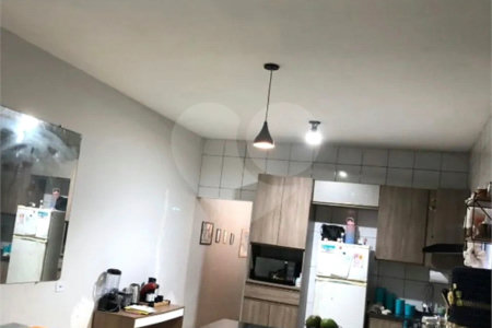 Casa à venda com 2 quartos em Caputera, Cotia, SP