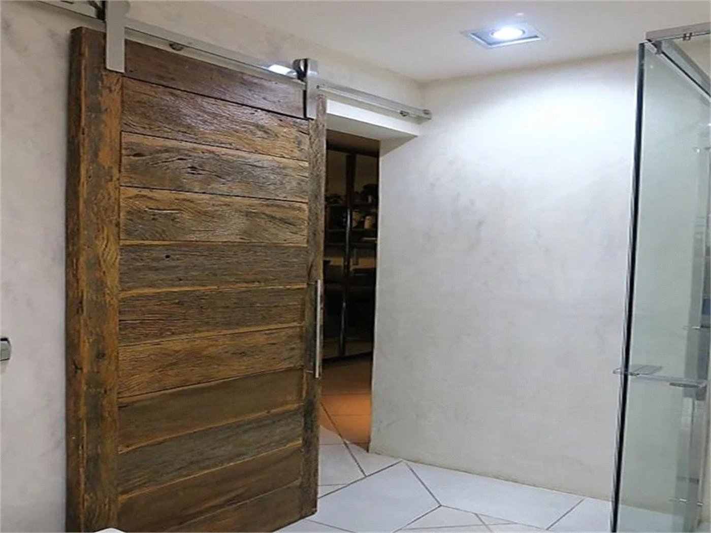 Casa à venda com 4 quartos, sendo 3 suítes,  em Morumbi, São Paulo, SP