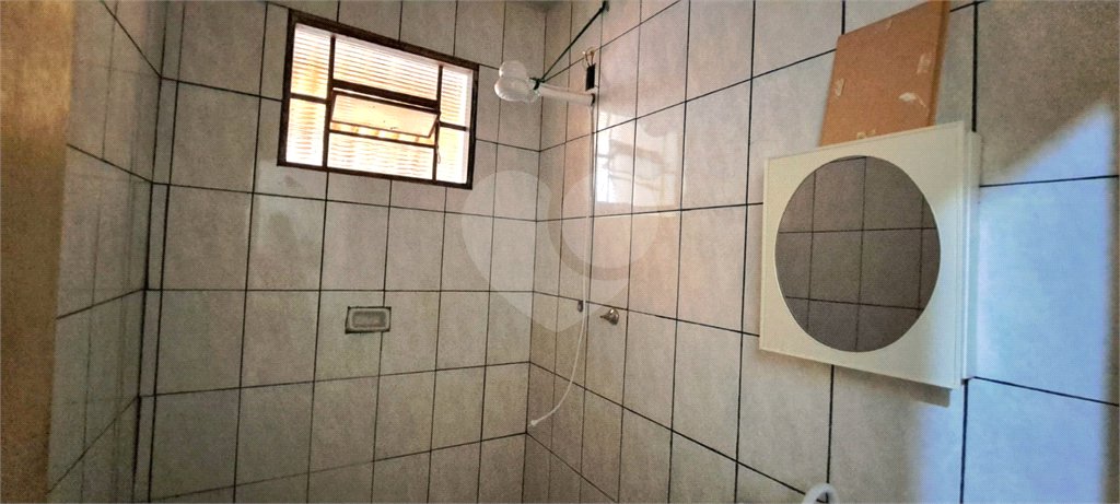 Casa ampla em bairro tranquilo – excelente oportunidade para morar ou investir!