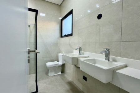 Casa térrea 3 dormitórios (3 suítes), espaço gourmet, piscina, 2 vagas garagem, condomínio fechado com ampla área lazer