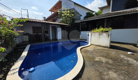 Casa à venda com 3 suítes em José Gonçalves, Armação dos Búzios, RJ
