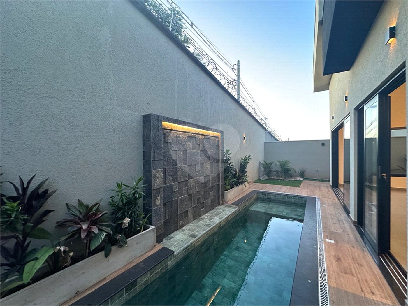 Casa Térrea à venda com 3 suítes no condomínio Residencial Terras de Siena, Ribeirão Preto - SP