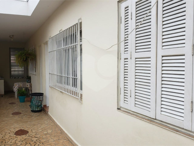 Sobrado à venda com 3 quartos, sendo 1 suíte,  em Jardim Prudência, São Paulo, SP