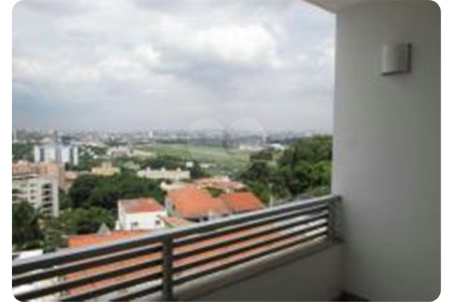 Sobrado à venda com 5 suítes em Santana, São Paulo, SP