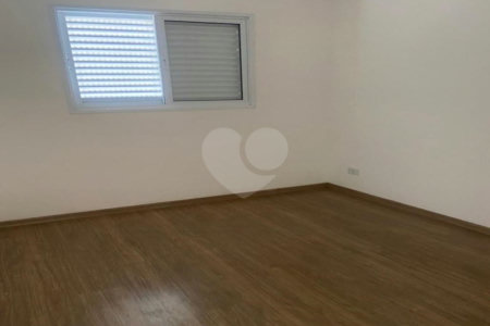 Apartamento à venda com 1 quarto em Vila Mazzei, São Paulo, SP
