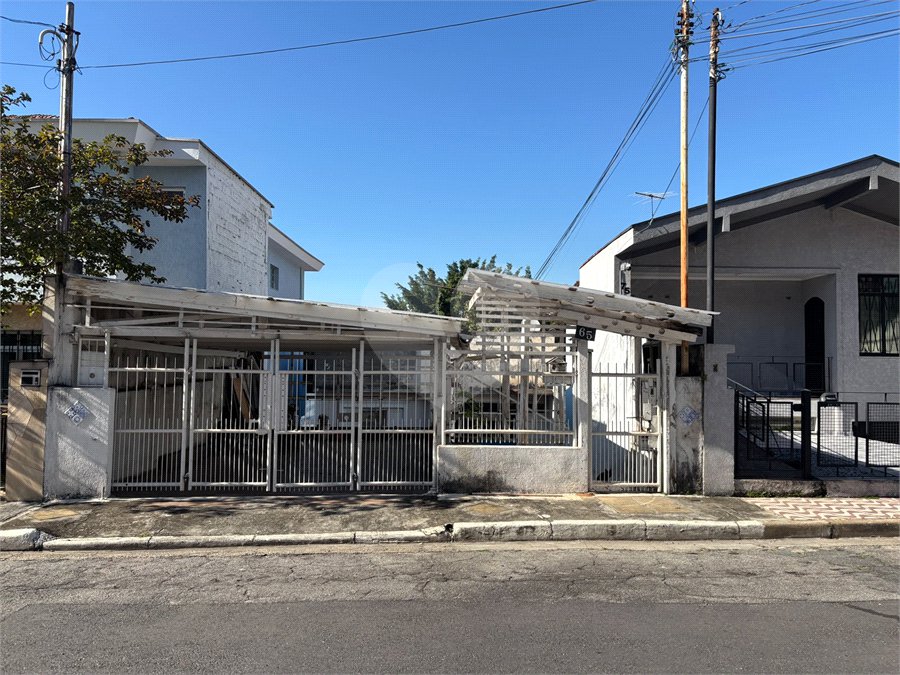 Sobrado à venda com 4 quartos em Vila Paulicéia, São Paulo, SP