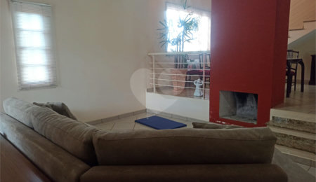 Casa à venda com 3 quartos, sendo 1 suíte,  em Jardim Paulista, Atibaia, SP