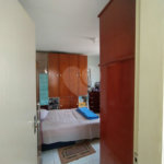 Casa à venda com 6 quartos, sendo 2 suítes, em Chora Menino, São Paulo, SP