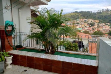 Apartamento à venda com 1 quarto em Esplanada Mendes Moraes, São Roque, SP
