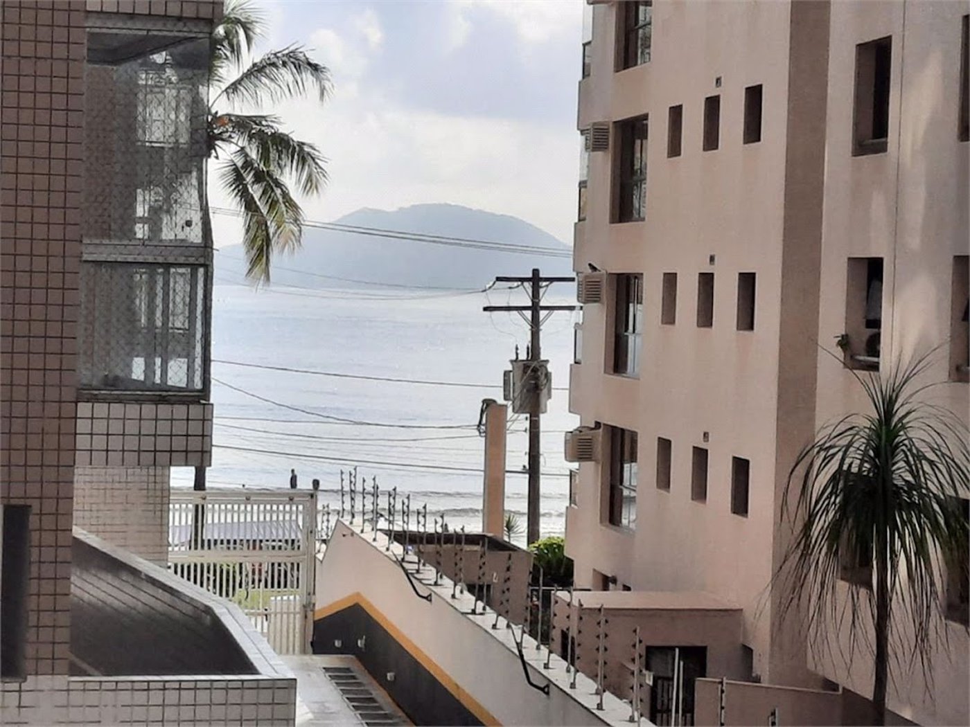 Apartamento Residencial para venda e locação, Vila Alzira, Guarujá - AP0983.