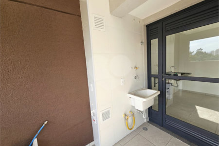 Apartamento à venda com 3 quartos, sendo 1 suíte, em Alto da Boa Vista, São Paulo, SP