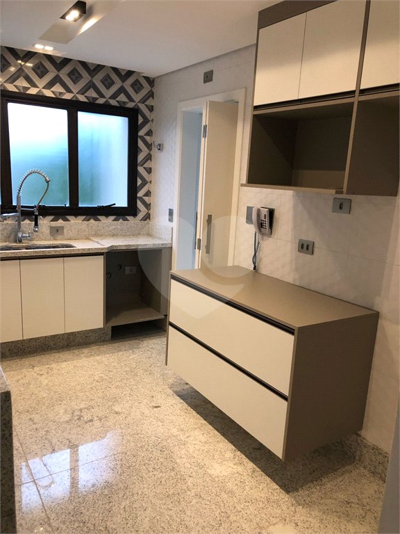 Apartamento à venda com 4 suítes em Vila Suzana, São Paulo, SP