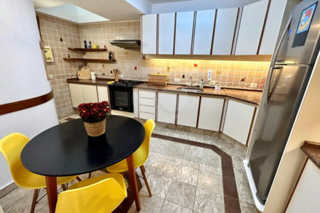 Casa à venda com 3 quartos, sendo 1 suíte, em Vila Mascote, São Paulo, SP