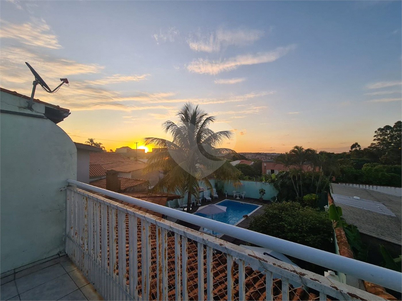 Casa à venda com 3 suítes em Jardim Simus, Sorocaba, SP