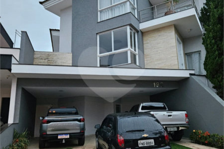 Casa à venda com 4 quartos, sendo 2 suítes,  no condomínio Golden Park Alpha, Sorocaba - SP
