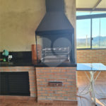 Chácara à venda com 4 quartos, sendo 2 suítes, em Recanto das Acácias, São Roque, SP