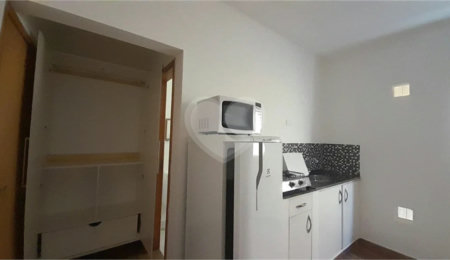Apartamento para alugar com 1 quarto em Bangú, Santo André, SP