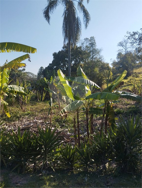 Chácara à venda com 6 quartos, sendo 1 suíte,  no Centro, Biritiba-mirim, SP