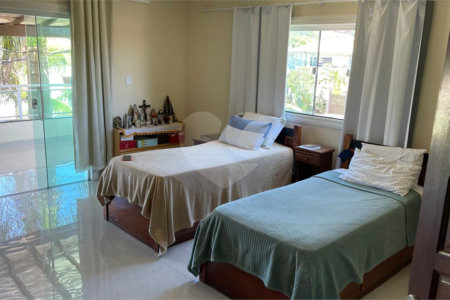 Casa à venda com 3 quartos, sendo 1 suíte,  em São José, Armação dos Búzios, RJ