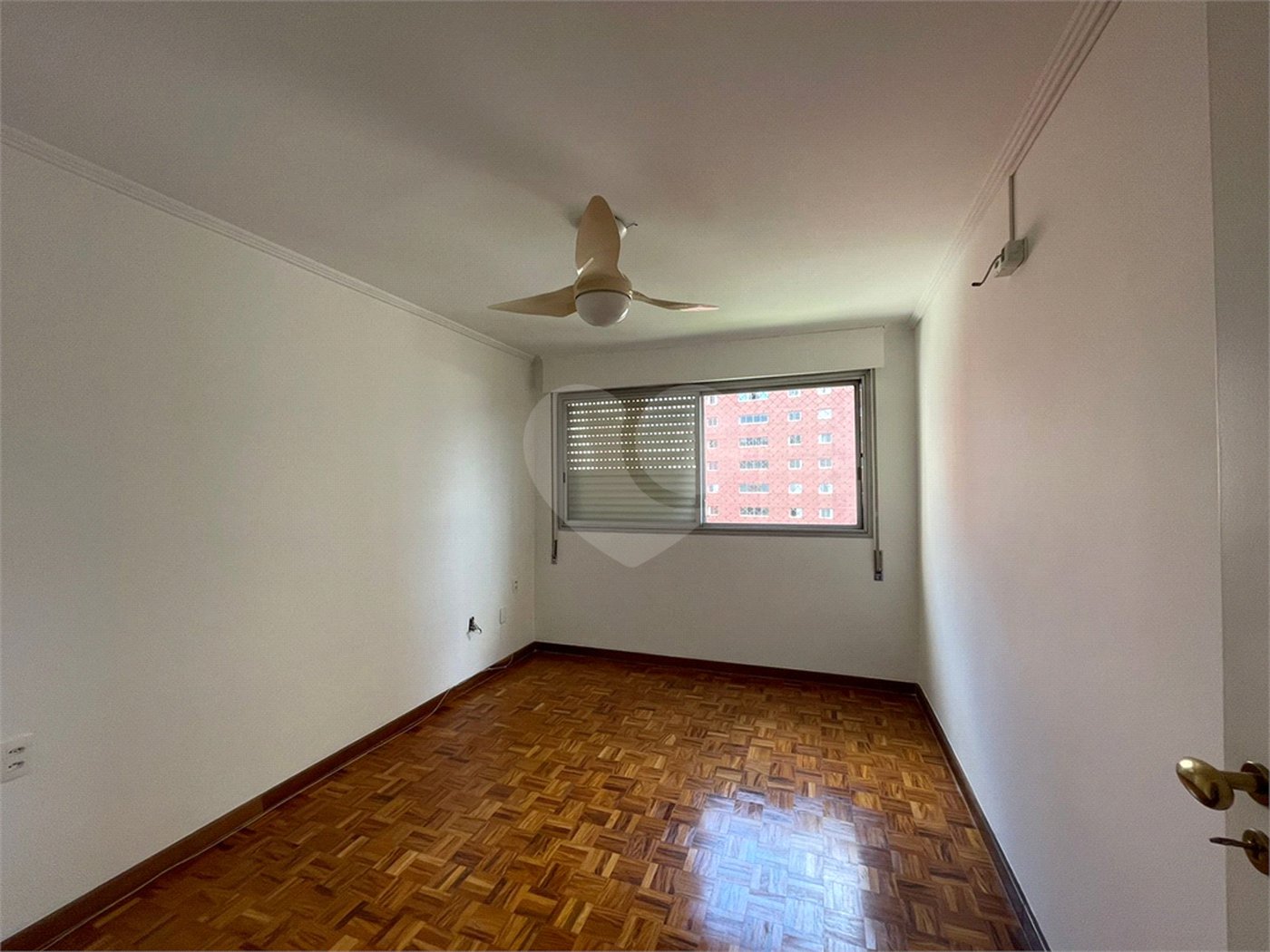 Apartamento à venda com 3 quartos, sendo 1 suíte, em Itaim Bibi, São Paulo, SP