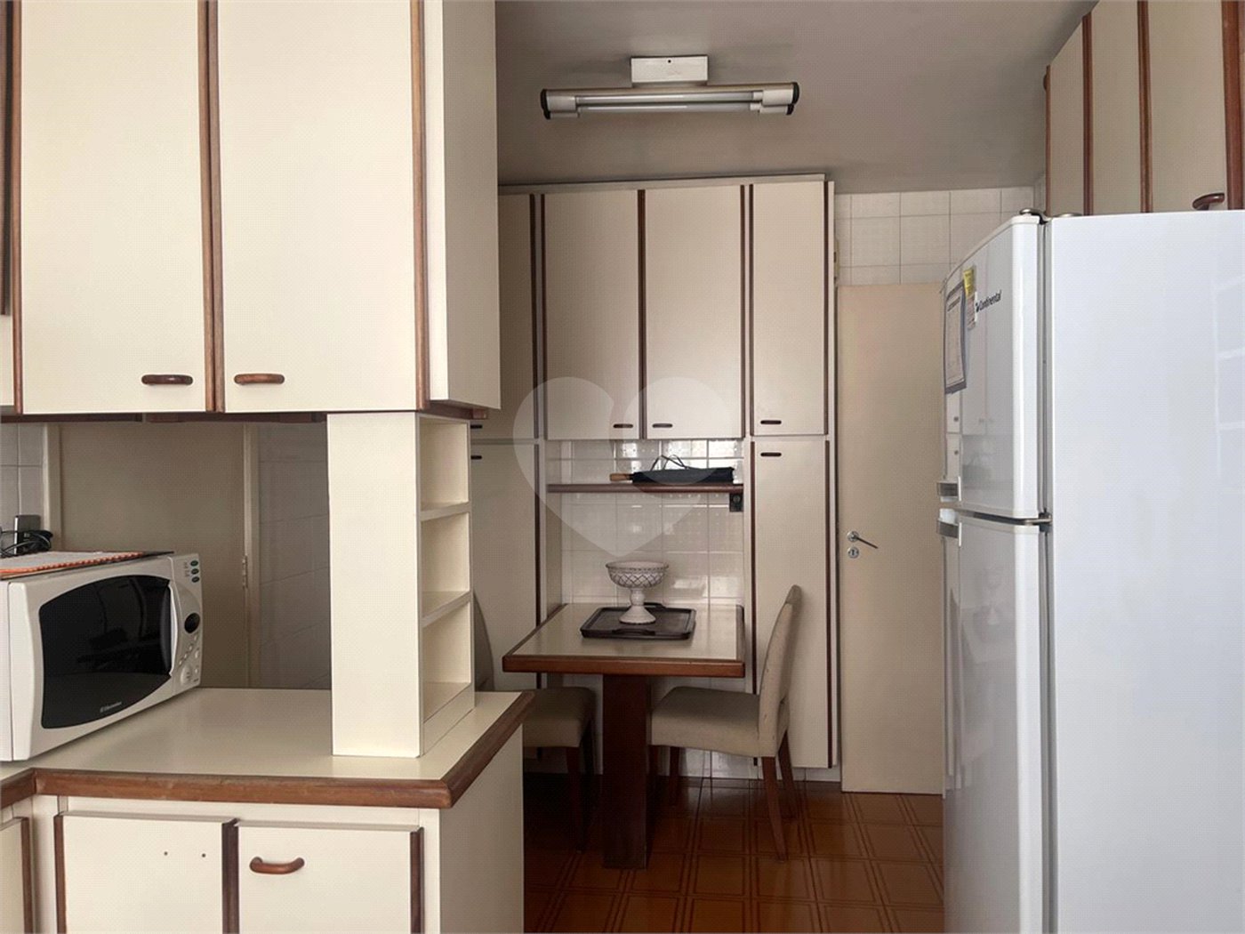 Apartamento à venda com 3 quartos, sendo 2 suítes,  em Bela Vista, São Paulo, SP